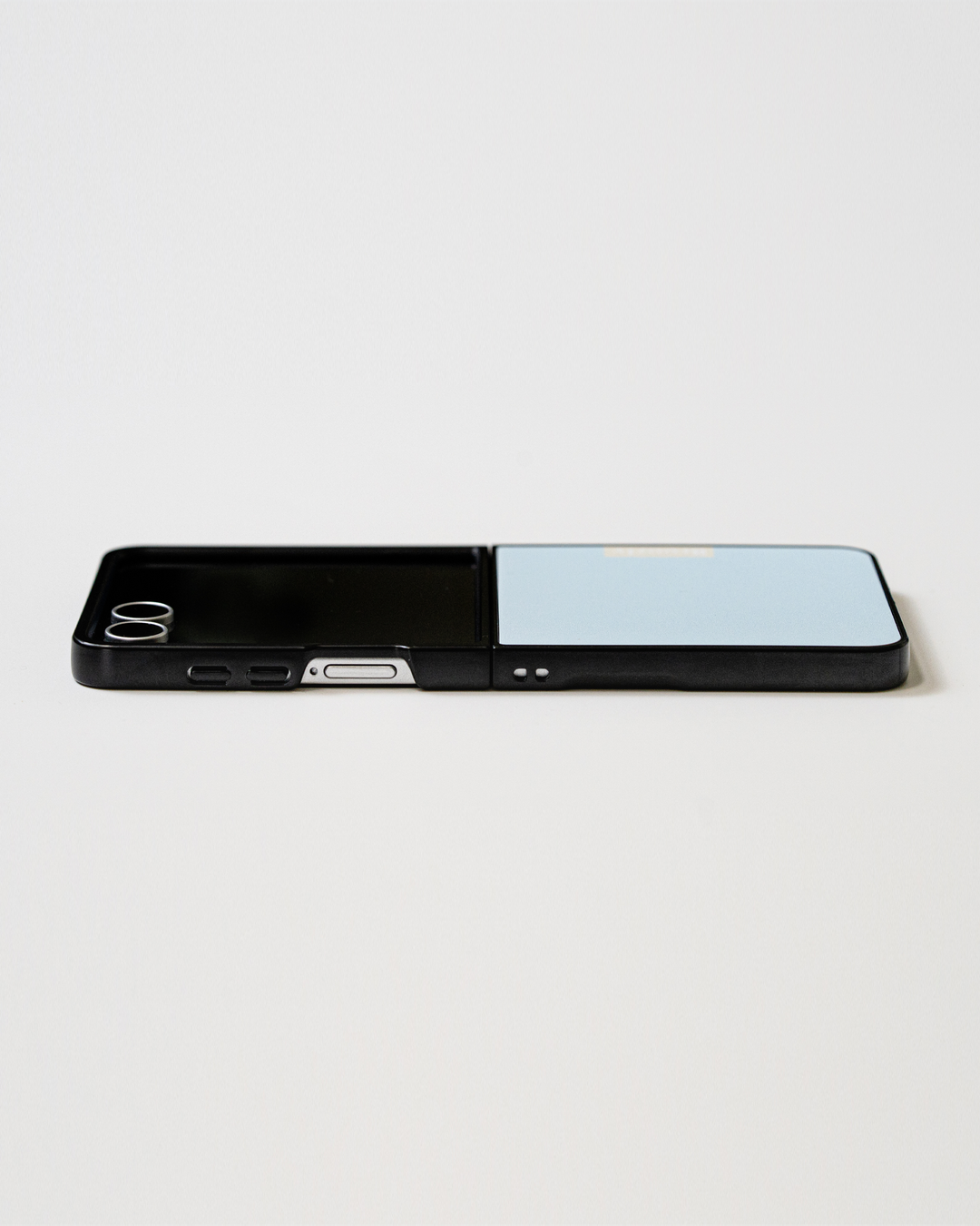 CELESTE HAZE Matte Texture Z Flip Case