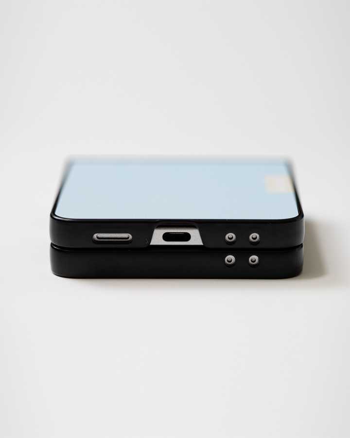CELESTE HAZE Matte Texture Z Flip Case