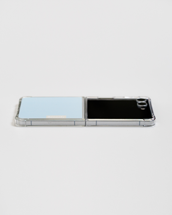 CELESTE HAZE Matte Texture Z Flip Case